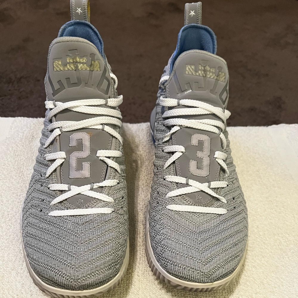 Nike LeBron 16 MPLS Lakers. Size 12. Pre owned.